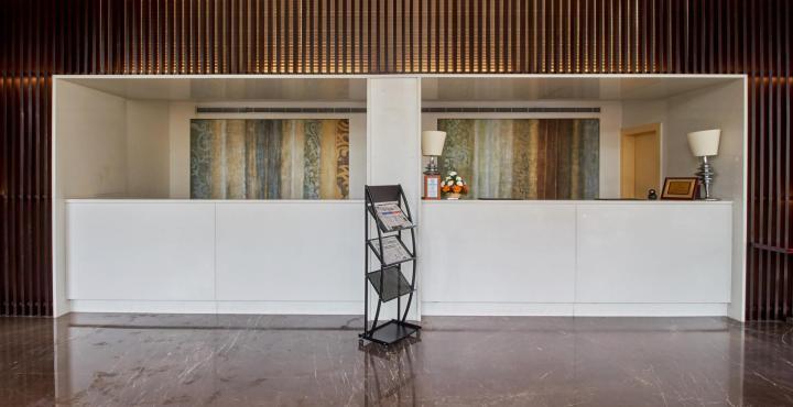 Paradigm Sarovar Portico Kākināda Buitenkant foto